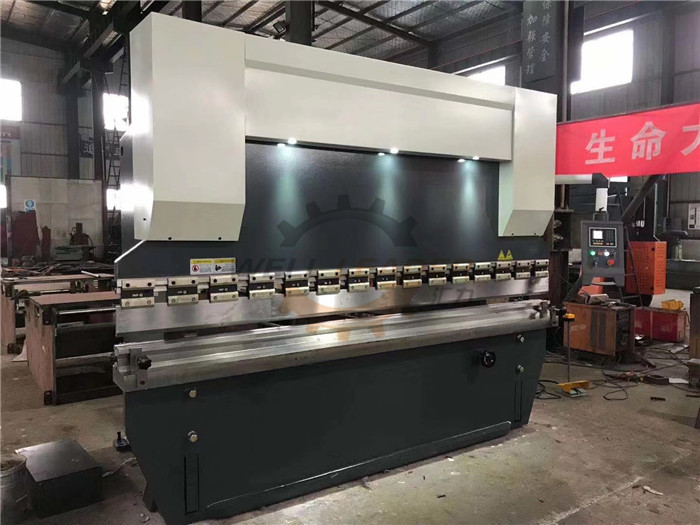 ODM / OEM Steel Sheet Bending Machine Plate Bending Machine For Safety